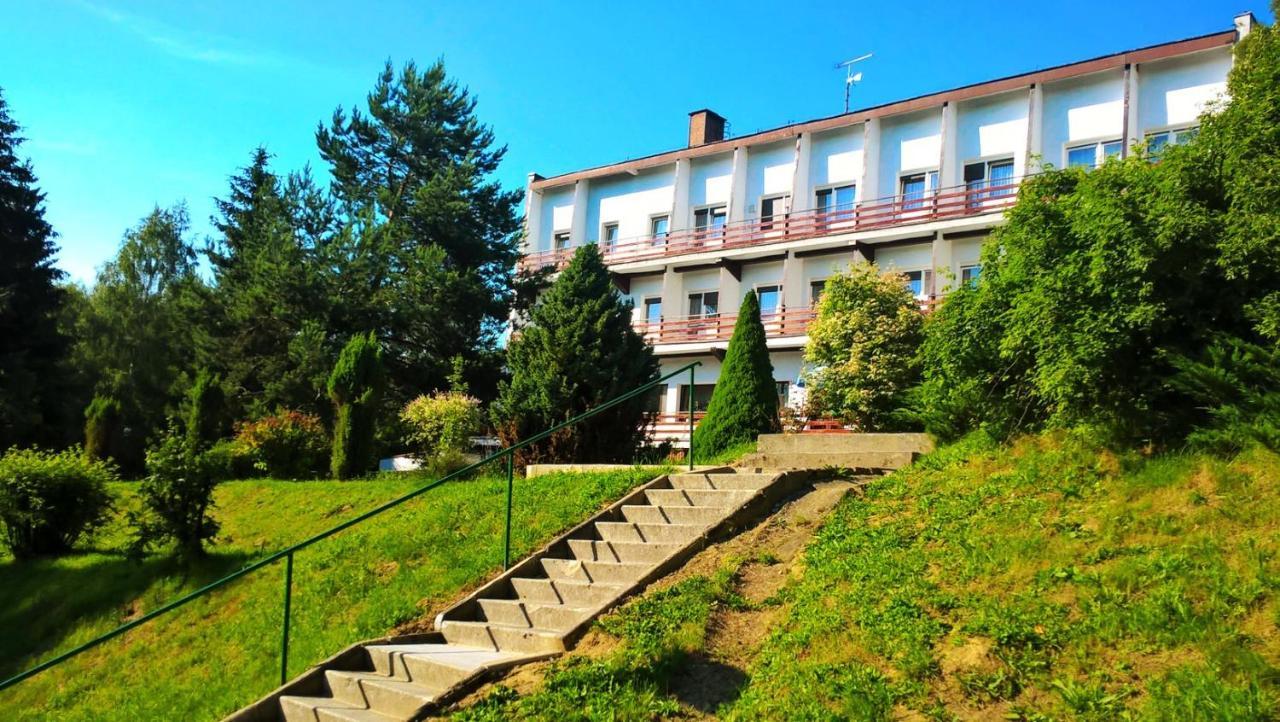 Osrodek Wypoczynkowy " Bieszczady" Hotel Мичковце Екстериор снимка