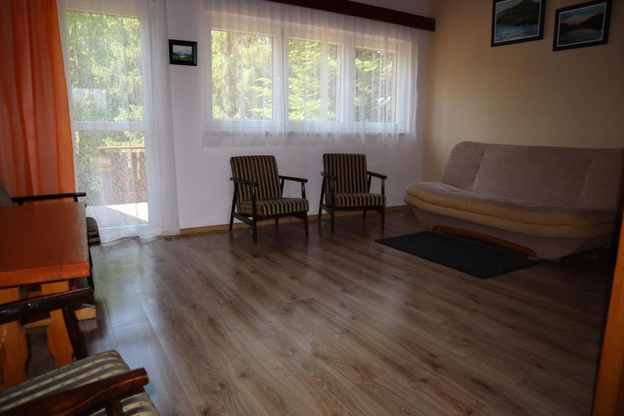 Osrodek Wypoczynkowy " Bieszczady" Hotel Мичковце Екстериор снимка